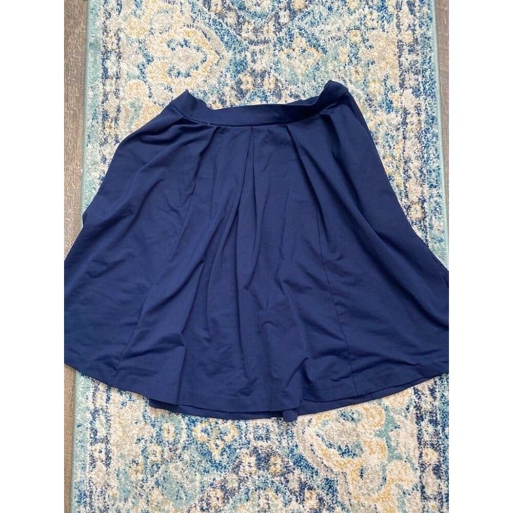 Pleated skirt